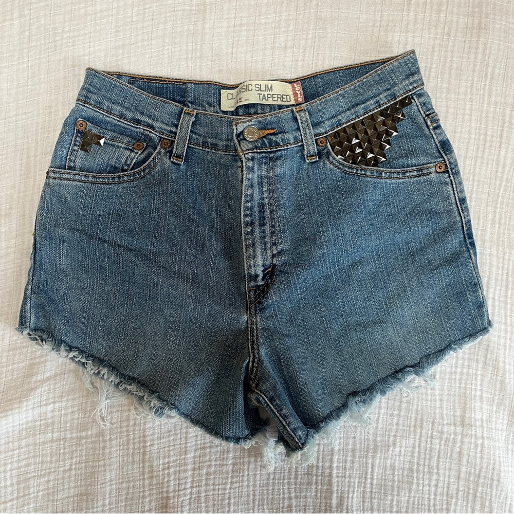 Levi’s cutoff denim highwaist mom shorts hand studded Denim Women's Jean short 8
